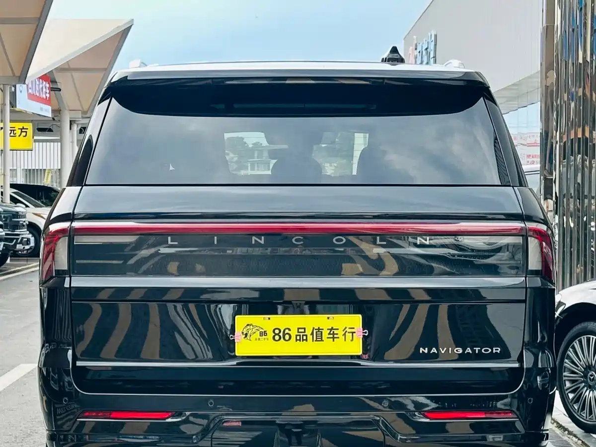 Lincoln Navigator 2025 2025 3.5T President Edition
