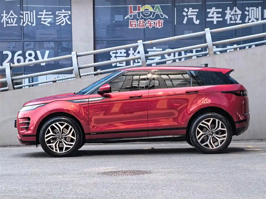 Land Rover Range Rover Evoque 2020 249PS R-DYNAMIC S Sport Edition фото 3