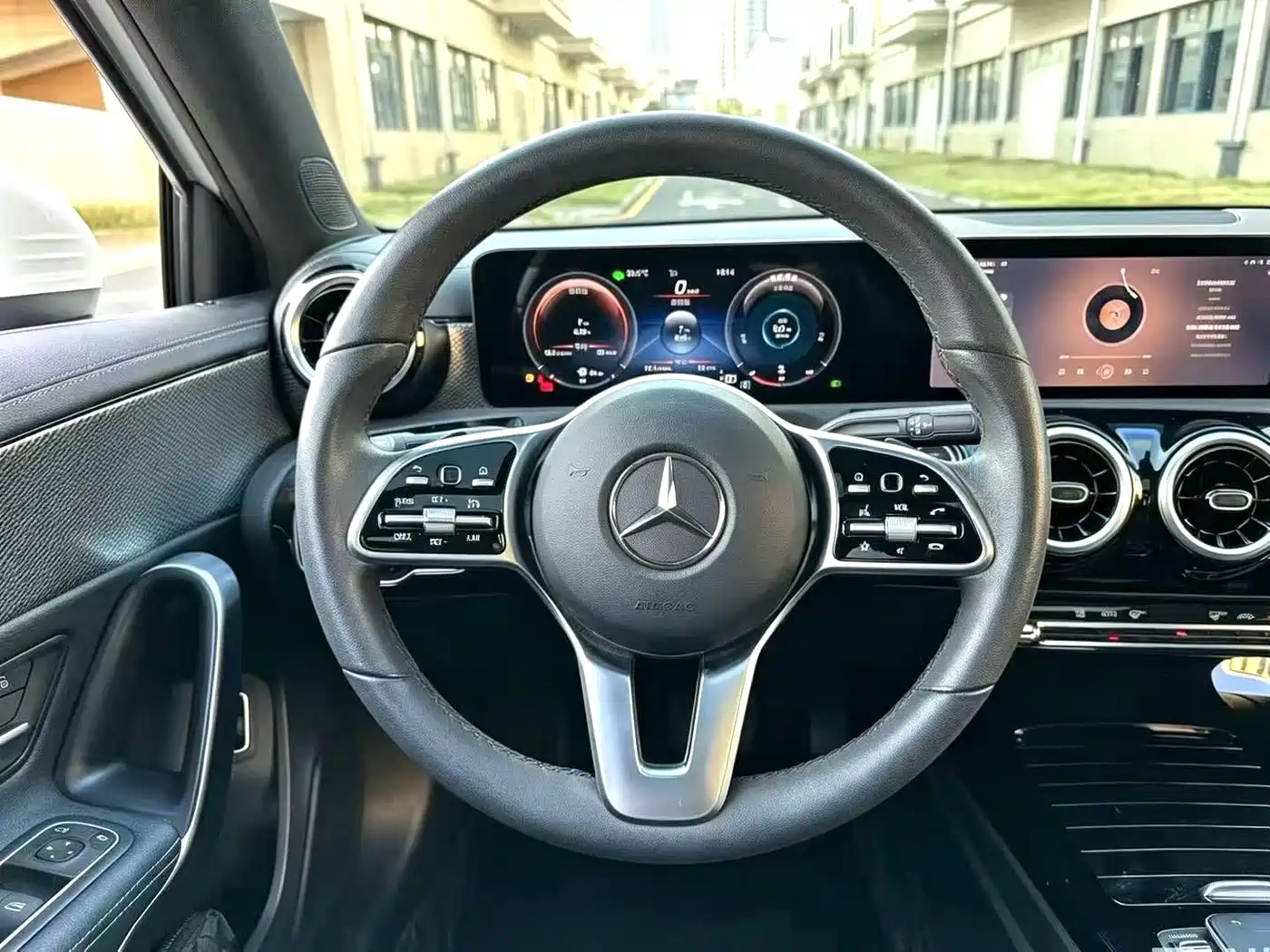 Mercedes-Benz A-Class 2020 Facelift A 180 L Sport Sedan фото 6