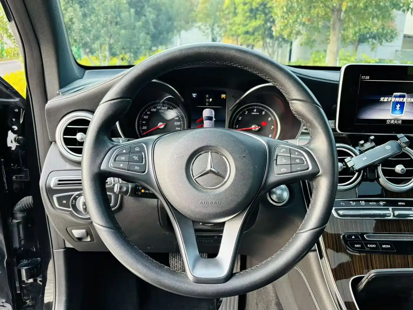 Mercedes-Benz GLC 2019 GLC 260 L 4MATIC Dynamic фото 15