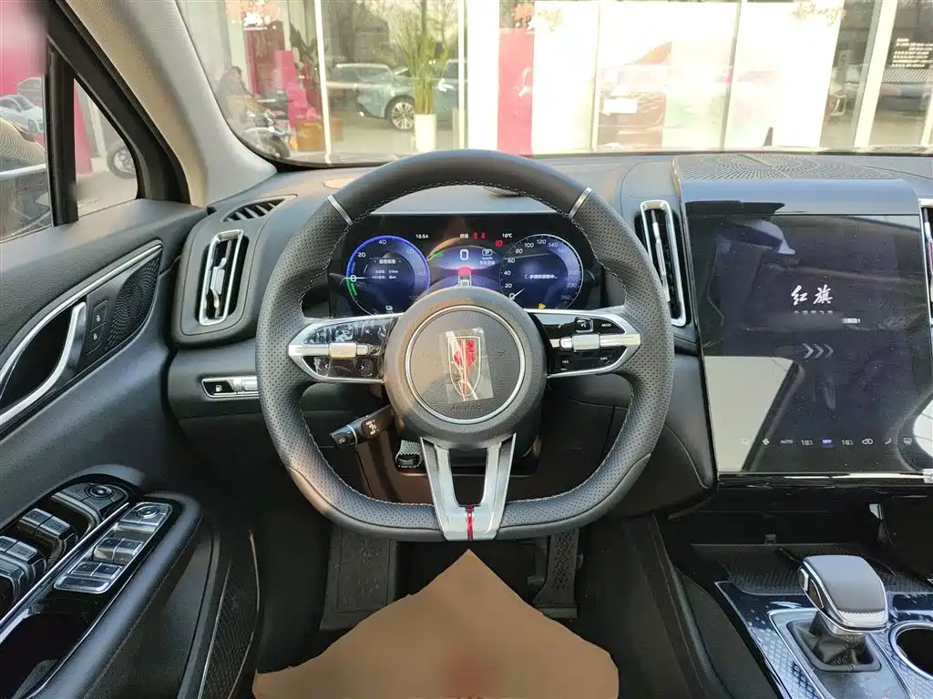 Hongqi HS3 PHEV 2025 125km Jingwei PLUS 2 Million Commemorative Edition фото 7