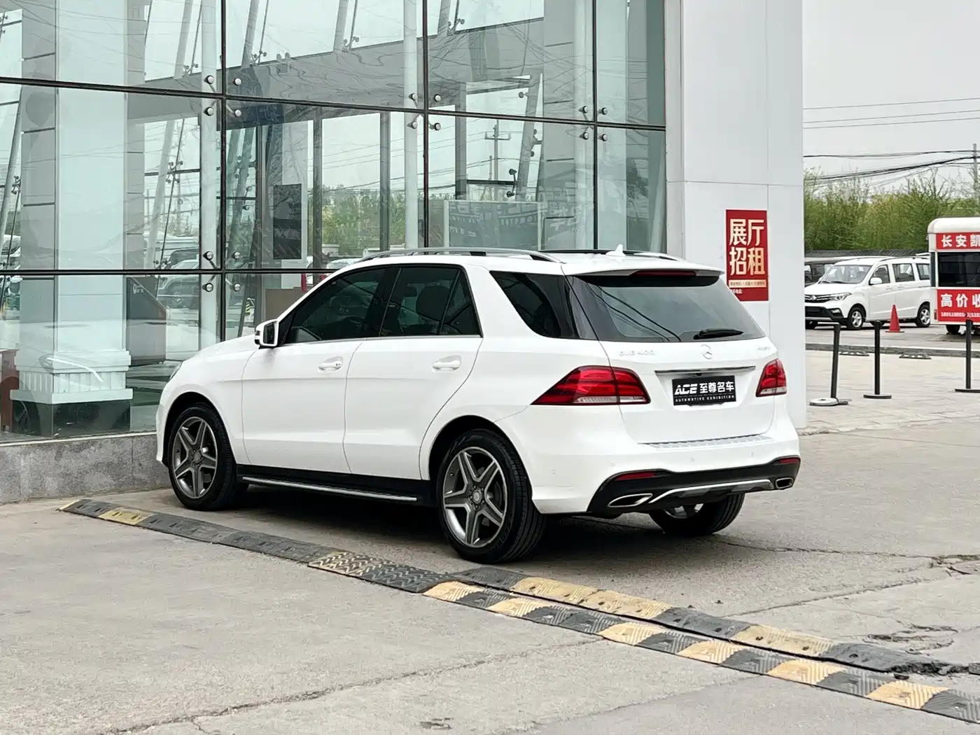 Mercedes-Benz GLE 2016 2015 GLE 400 4MATIC