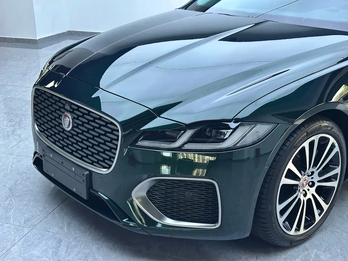 Jaguar XFL 2024 2024 2.0T P250 2WD Premium Luxury