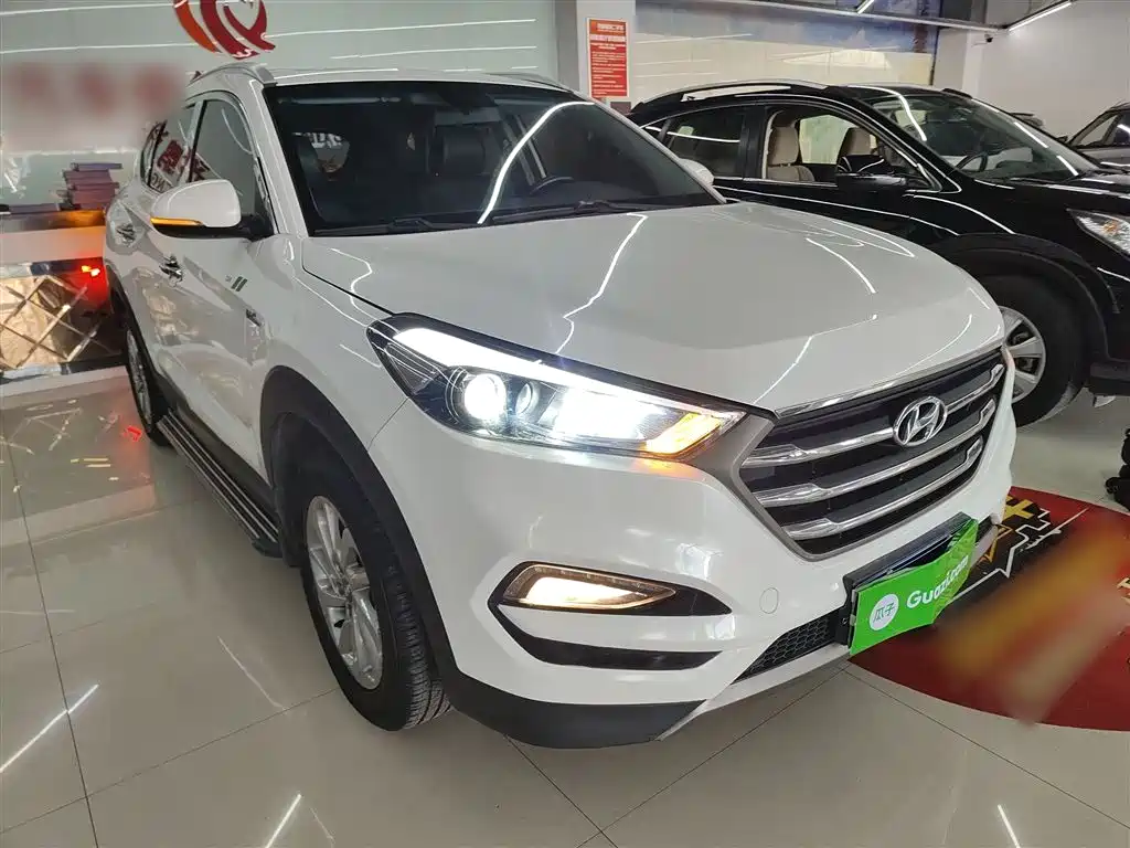Hyundai Tucson 2015 1.6T Dual Clutch 2WD Smart фото 4