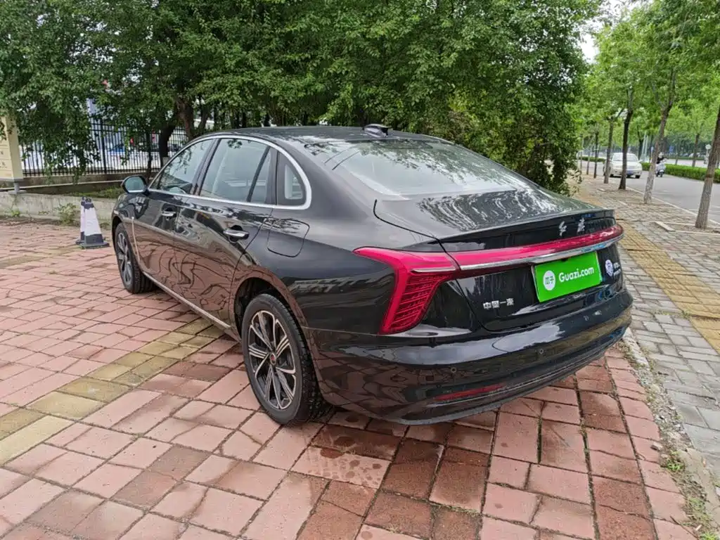 Hongqi H5 PHEV 2026 2025 170 Super Hybrid Edition