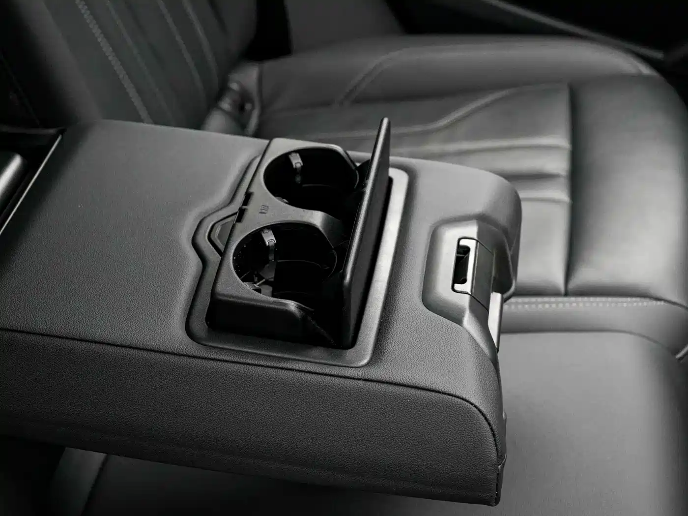 Audi Q5L 2022 40T Luxury Dynamic фото 18