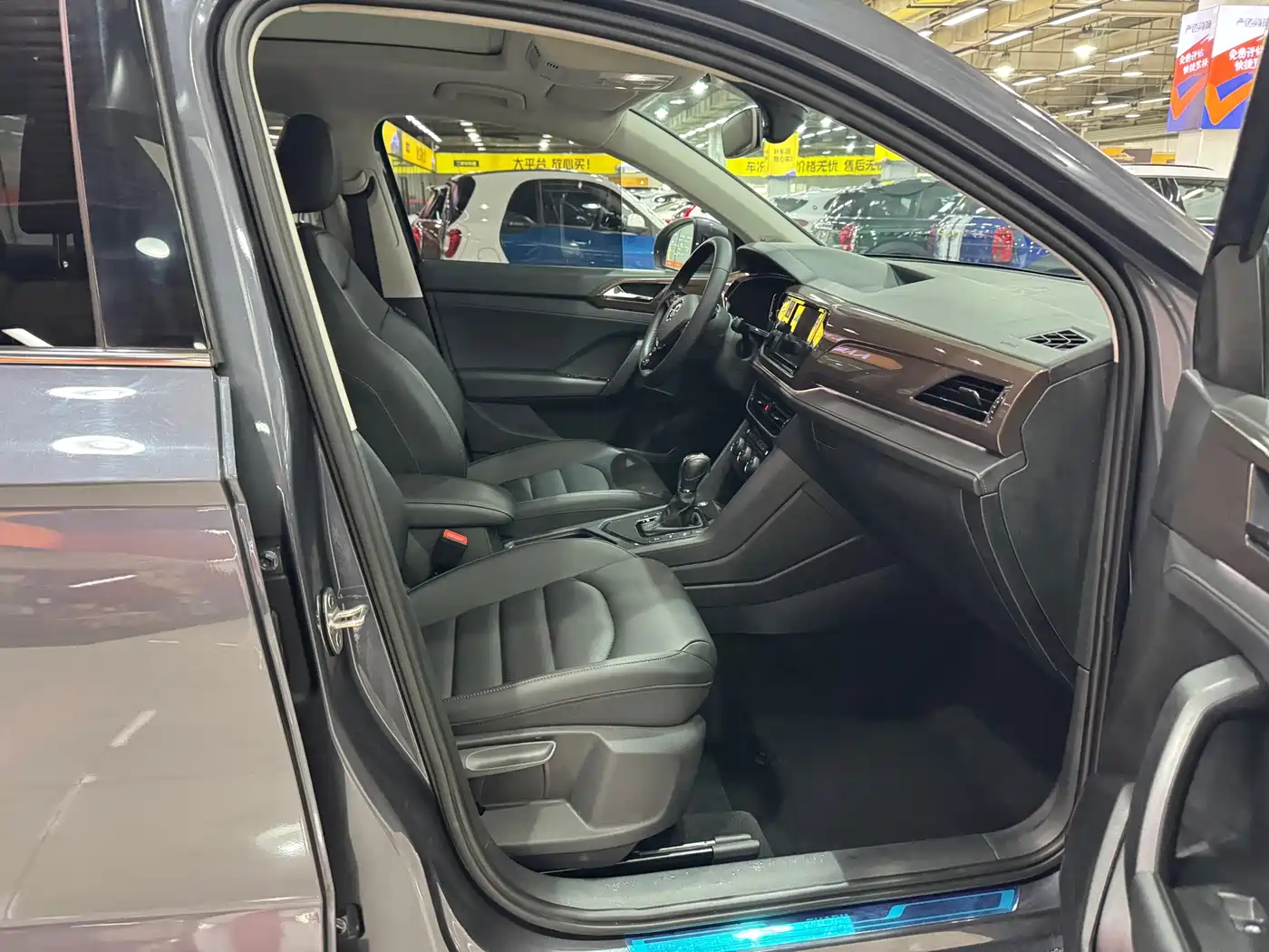 Volkswagen Tharu 2019 280TSI 2WD Flagship Edition China V фото 9