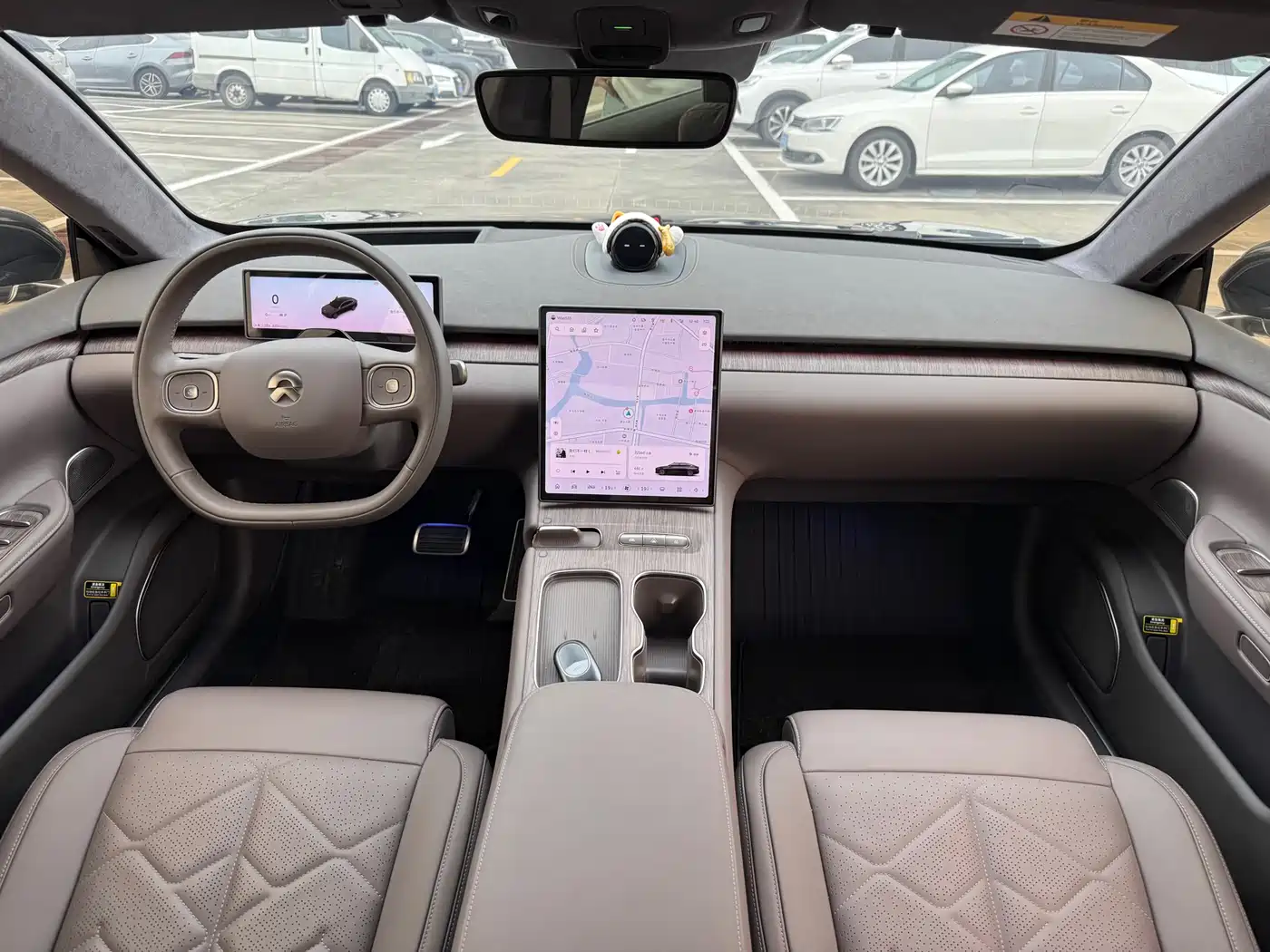 NIO ET7 2024 100kWh Executive Signature Edition фото 7