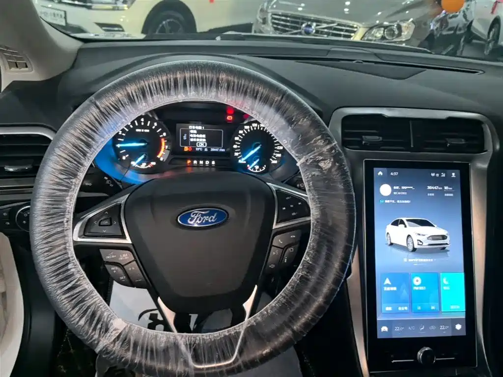 FORD MONDEO