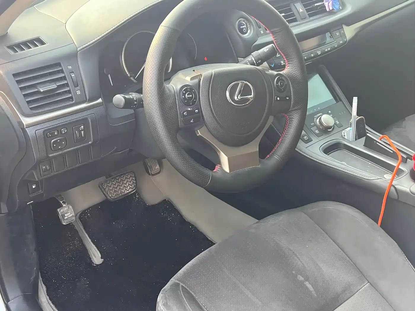 Lexus CT 2020 CT200h Elite Single Color фото 9