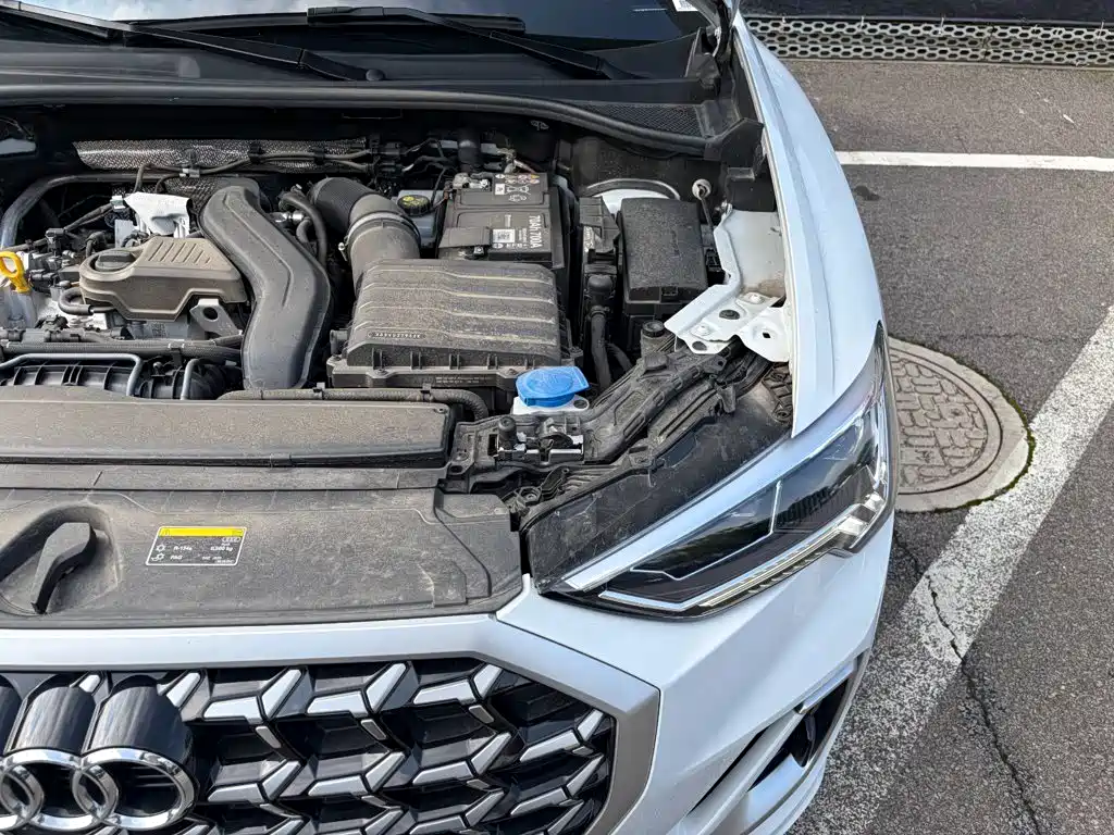 Audi Q3 2025 2025 quattro 45th Anniversary Edition 35TFSI Fashion Dynamic