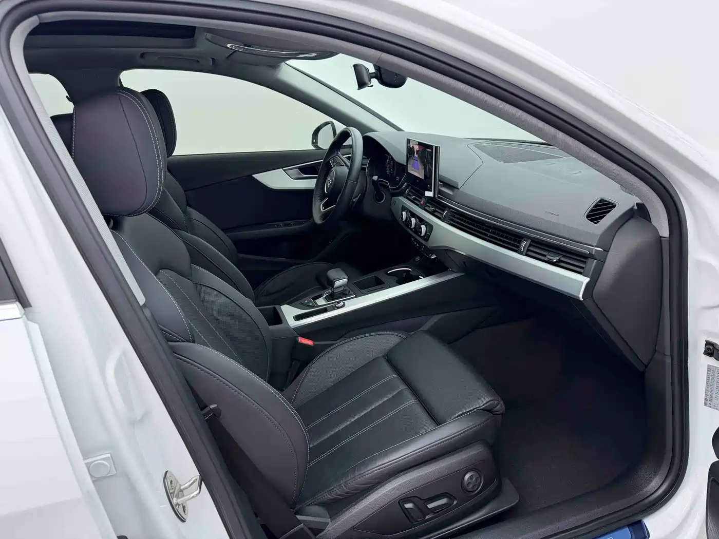 Audi A4L 2020 40 TFSI Fashion Dynamic Edition фото 18