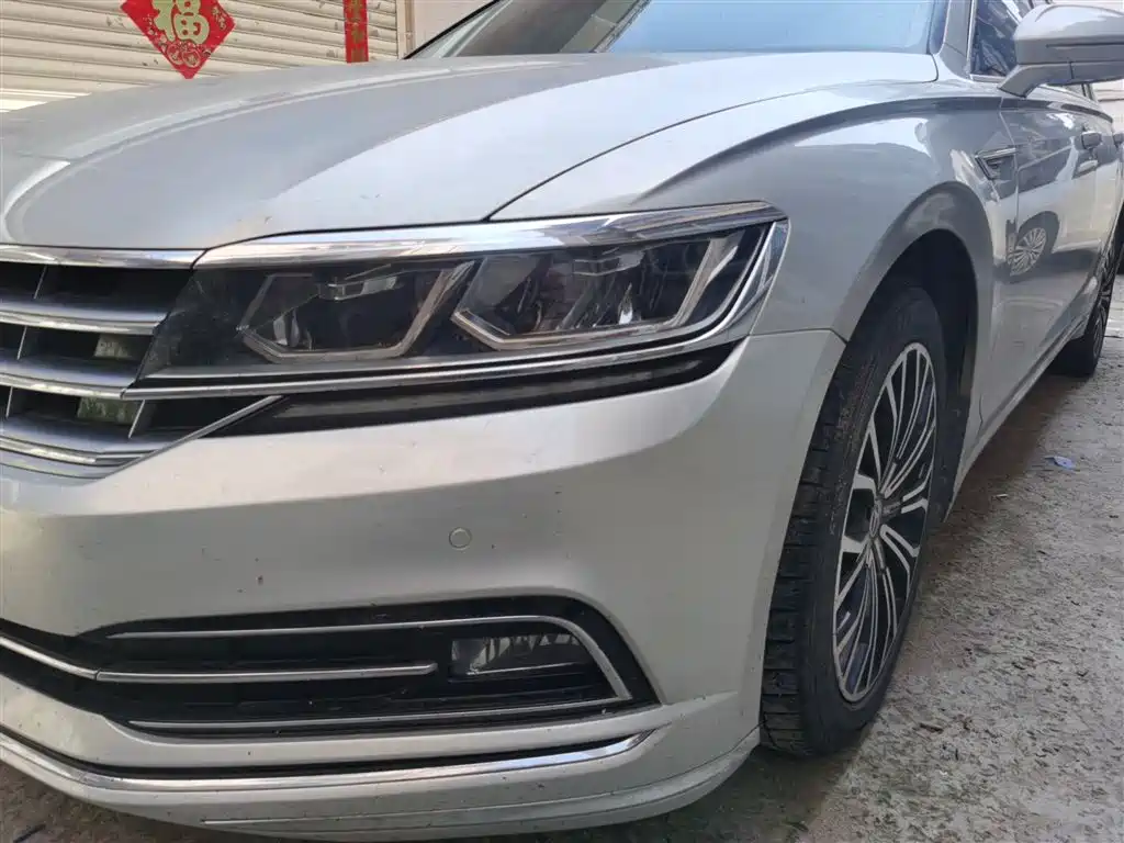 Volkswagen Phideon 2018 Facelift 380TSI FWD Business фото 7