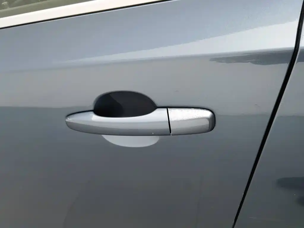 Volvo V40 2013 2014 2.0T Zhiya Edition