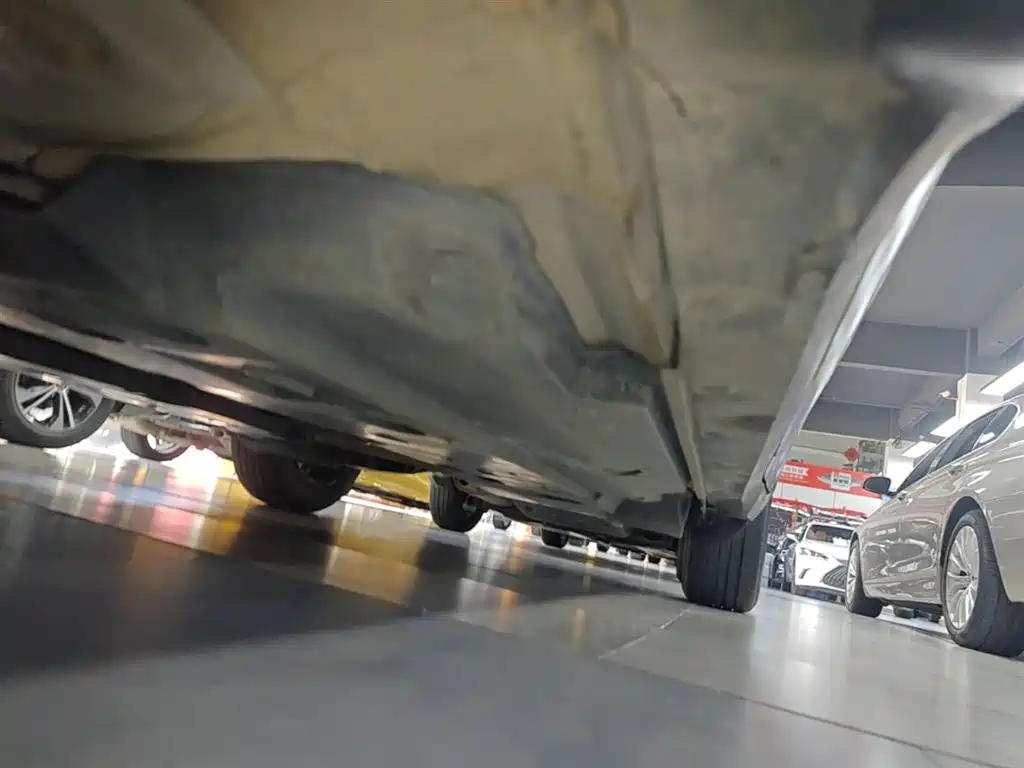Toyota IZOA 2018 2.0L Yichi Edition China V фото 22