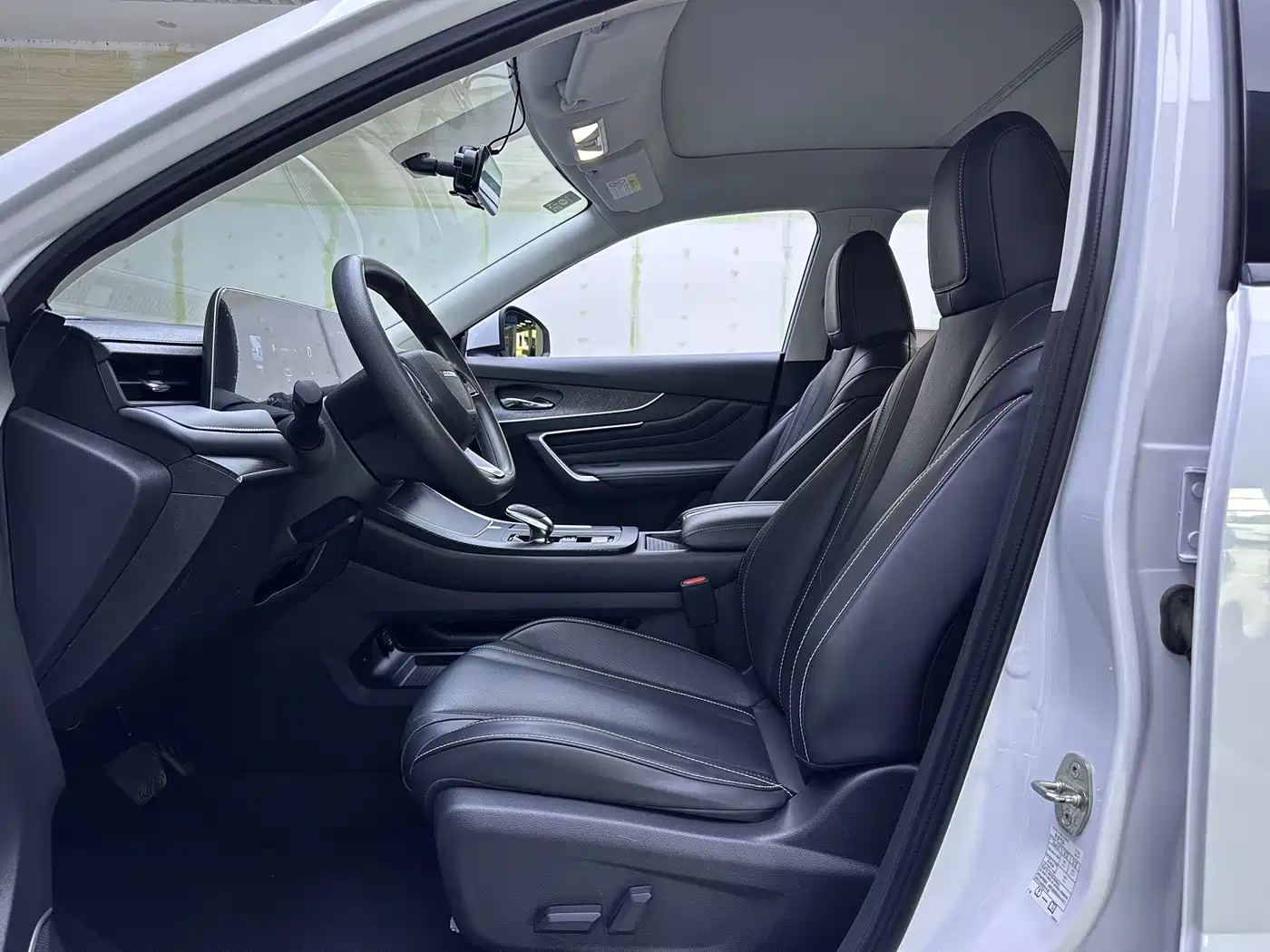 Venucia Big V 2022 2021 260T Idol Edition