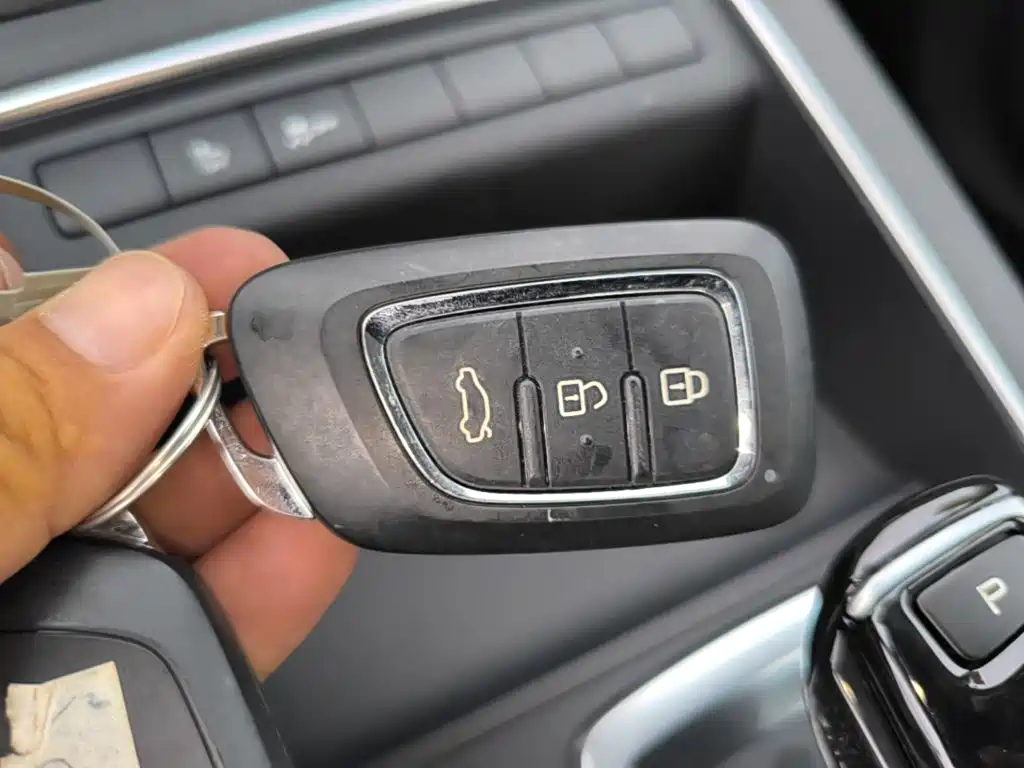 Dongfeng Aeolus Dongfeng Fengshen E70 2026 2021 Facelift II 360H Battery Swap Edition