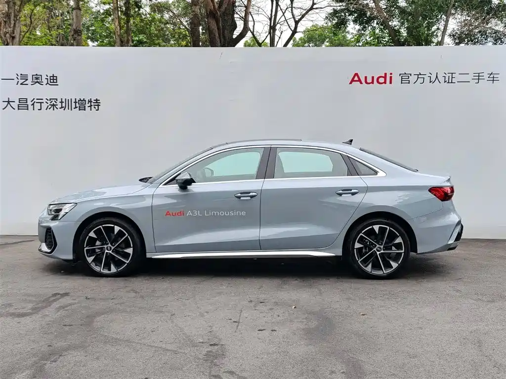 Audi A3 2025 A3L Limousine 35TFSI Flying Premium фото 4