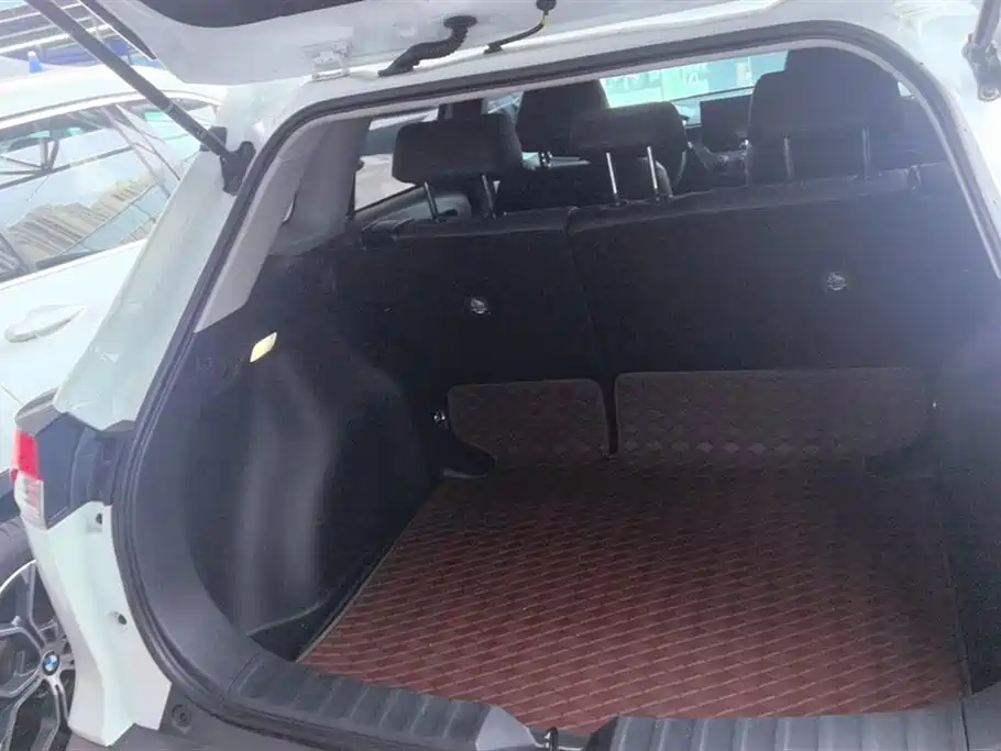Toyota Corolla Cross 2024 Model 2.0L Pioneer Edition фото 4