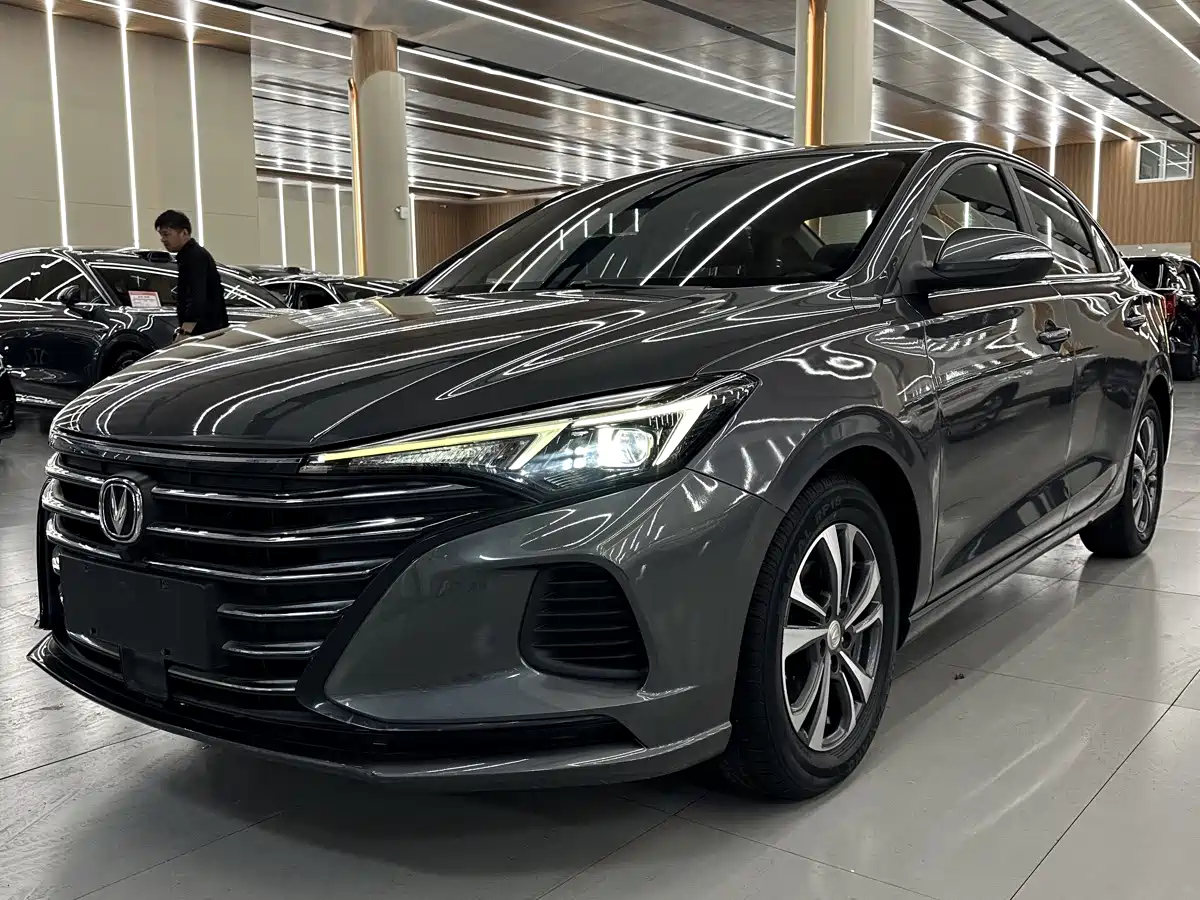 Photo 1 - Changan Eado