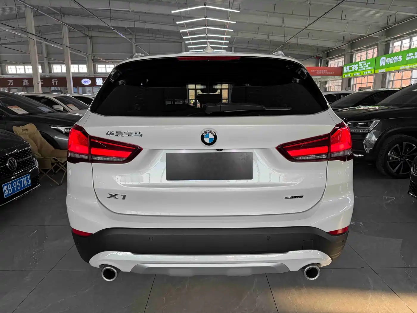 BMW X1 2022 sDrive20Li Fashion фото 5
