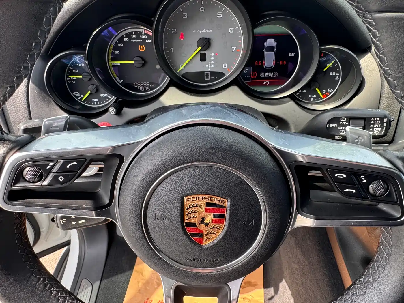 Porsche Cayenne New Energy 2016 Cayenne S E-Hybrid 3.0T фото 25