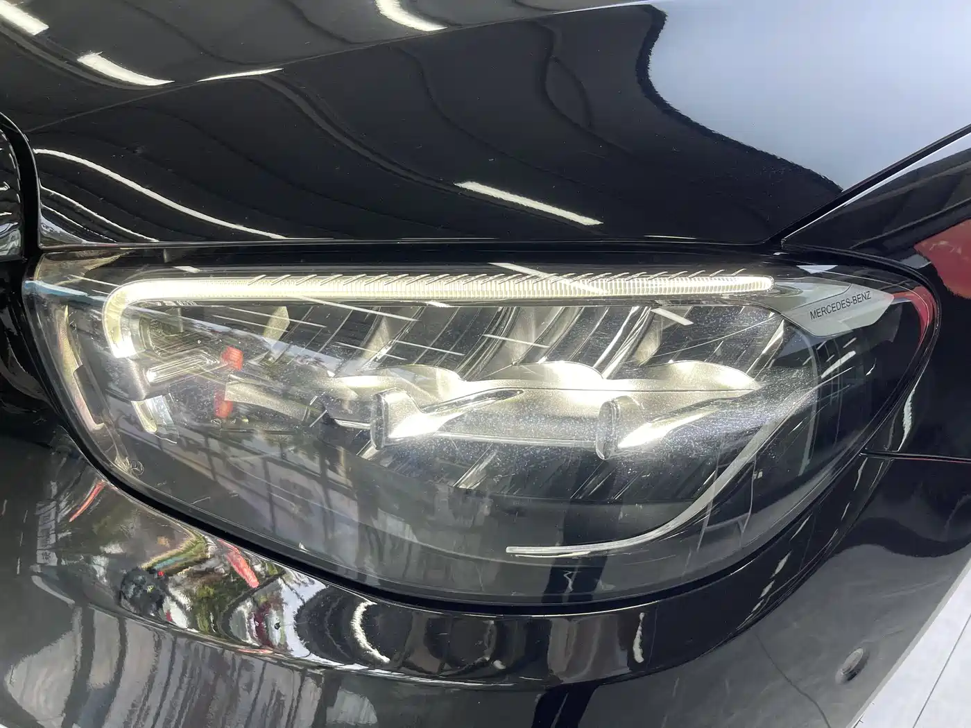 Mercedes-Benz E-Class New Energy 2022 E 350 e L Plug-in Hybrid Sedan фото 4