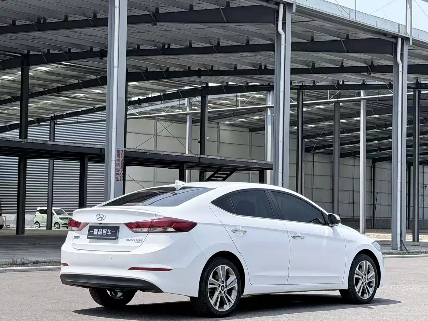 Hyundai Elantra 2018 1.6L Automatic 15th Anniversary Special Edition фото 9
