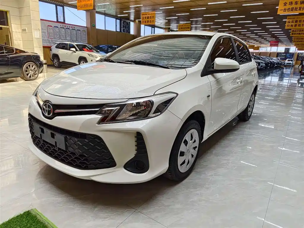 TOYOTA VIOS FS