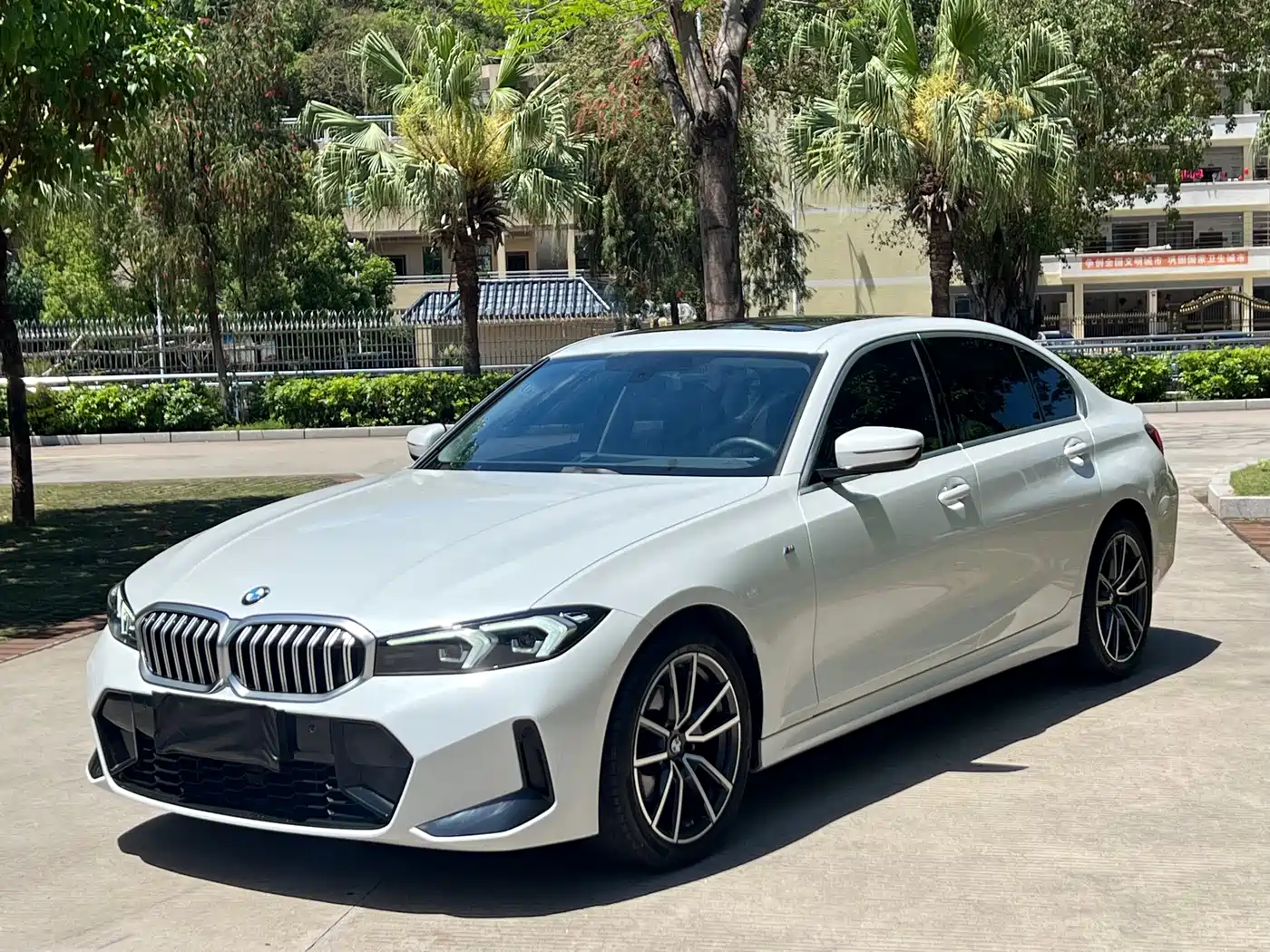BMW 3 Series 2024 320Li M Sport Package
