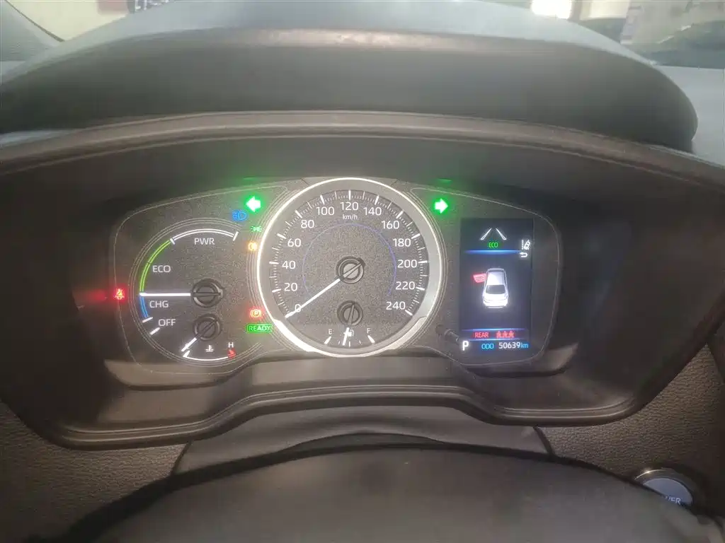Toyota Levin 2022 Dual Engine 1.8H E-CVT Luxury Edition фото 8