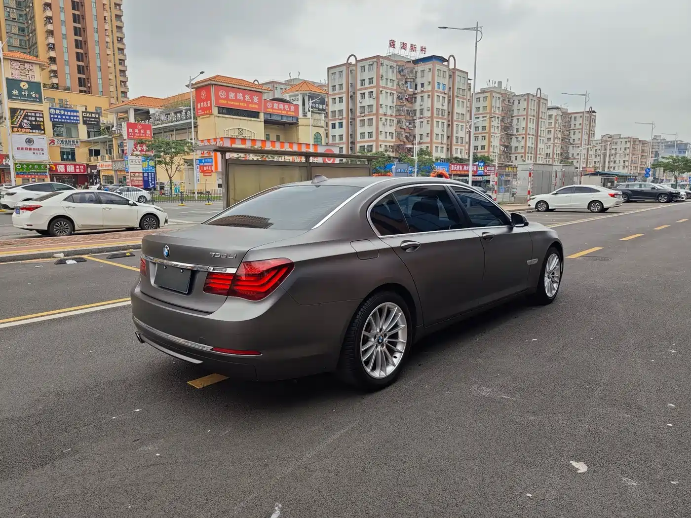 BMW 7 Series 2014 730Li Premium фото 6