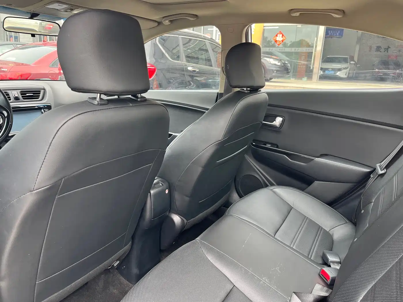 Kia K2 2015 Sedan 1.6L AT Premium фото 7