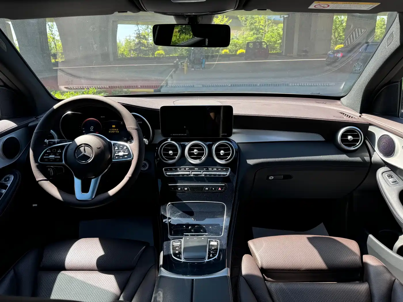 Mercedes-Benz GLC 2022 Model GLC 260 L 4MATIC Luxury Edition фото 10
