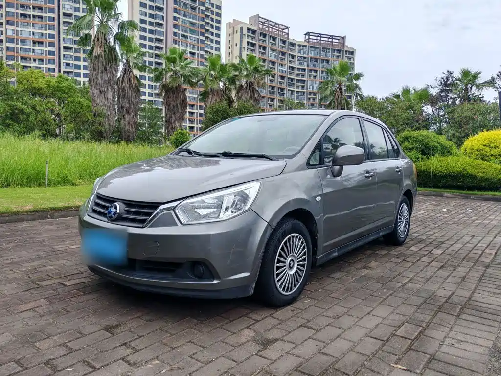 Venucia D50 2014 2013 1.6L Auto Fashion