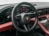 Фото 21 - Porsche Taycan