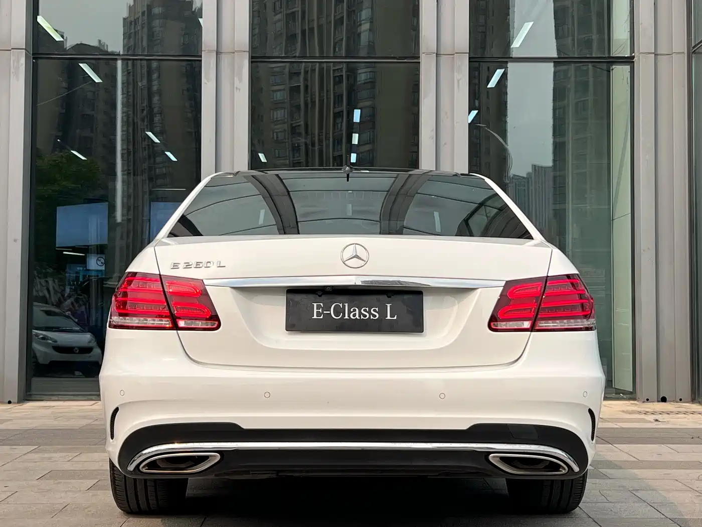 Mercedes-Benz E-Class 2015 Facelift E 260 L Sport фото 11