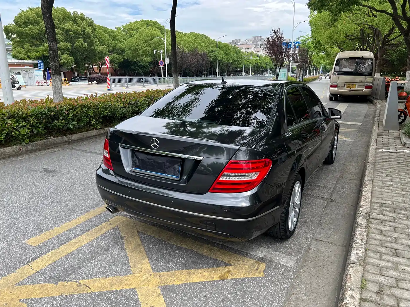 Mercedes-Benz C-Class 2013 Model C 180 CGI Classic фото 7