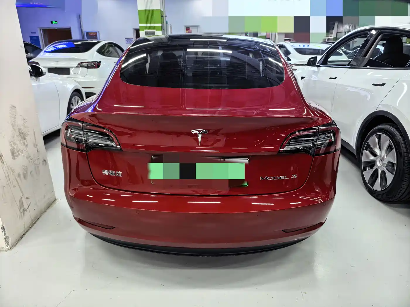 Фото 9 - Tesla Model 3