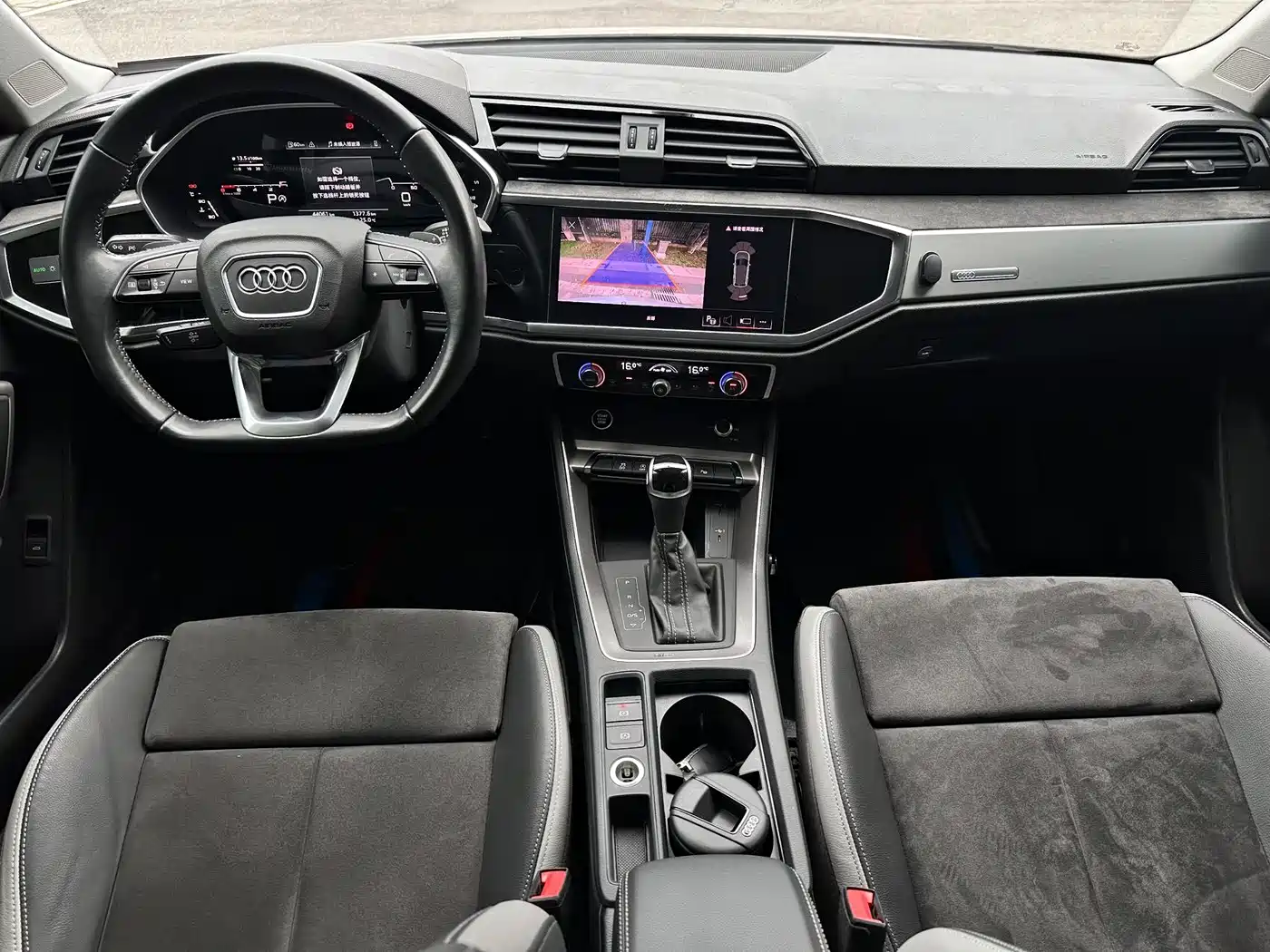 Audi Q3 2022 35 TFSI Fashion Dynamic фото 8