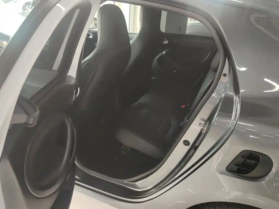 smart forfour 2016 2016 Model 0.9T 66kW Pioneer Edition
