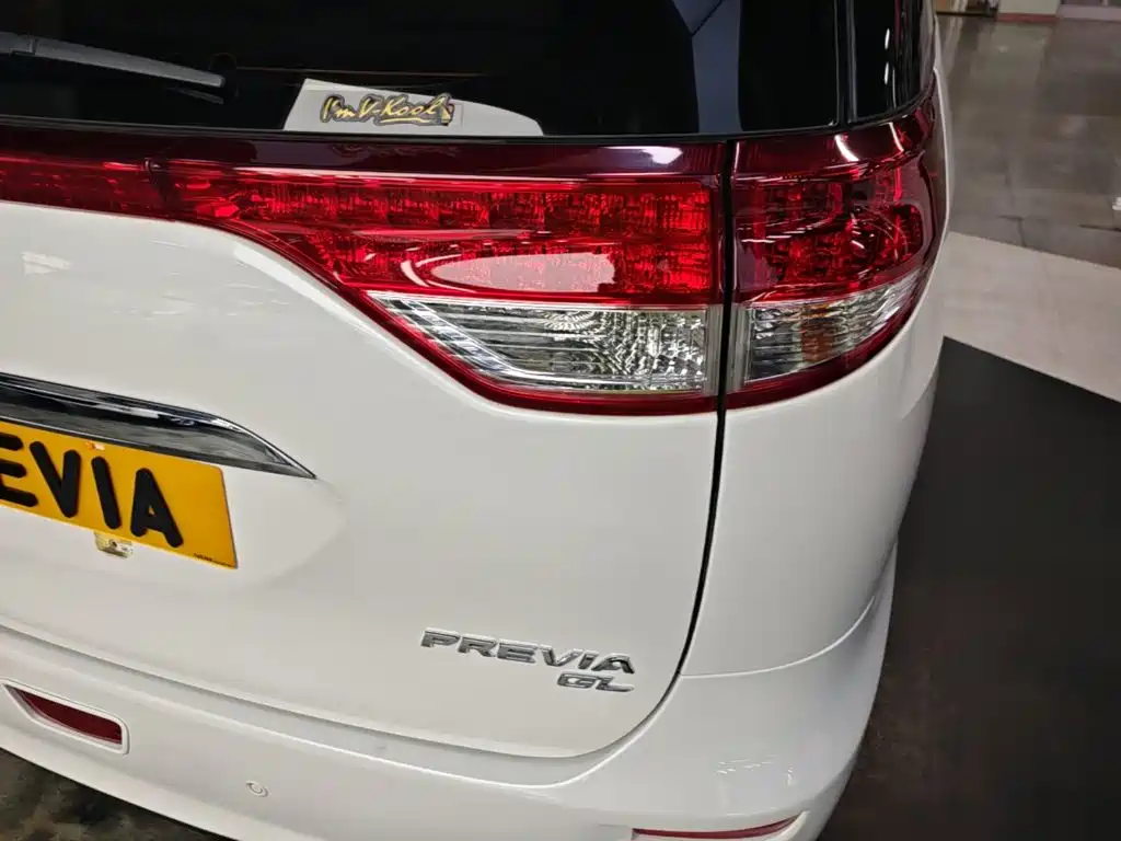 Toyota Previa 2018 2012 2.4L 7-Seater Luxury Edition