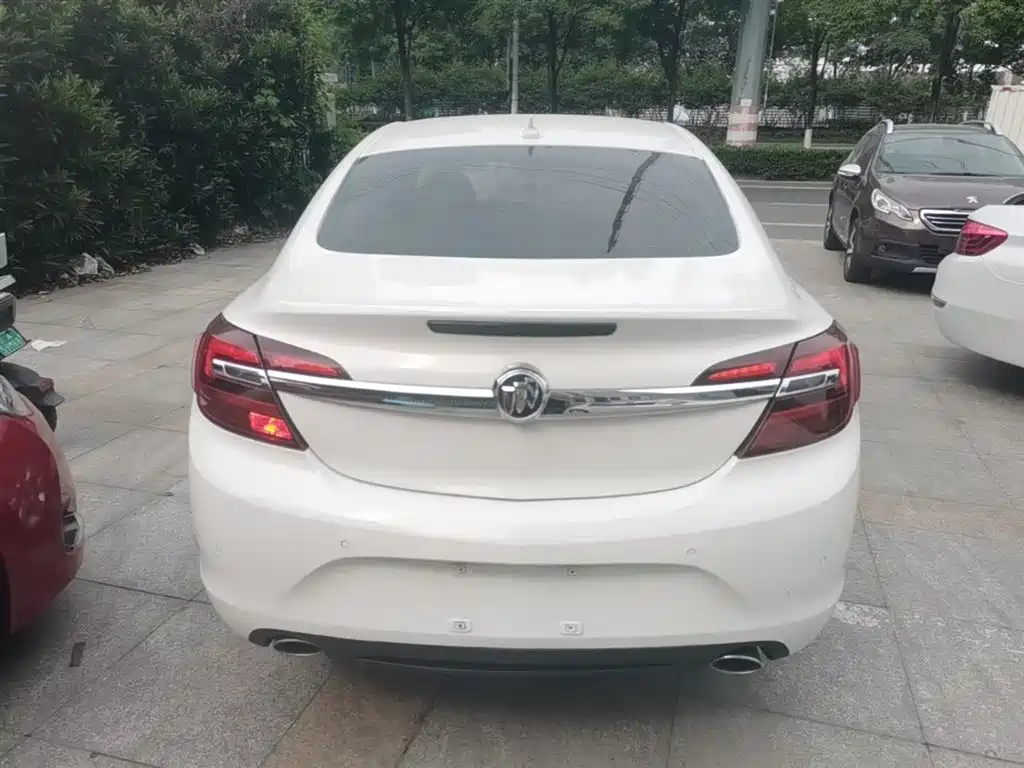 Buick Regal 2015 1.6T Elite Tech Edition фото 6