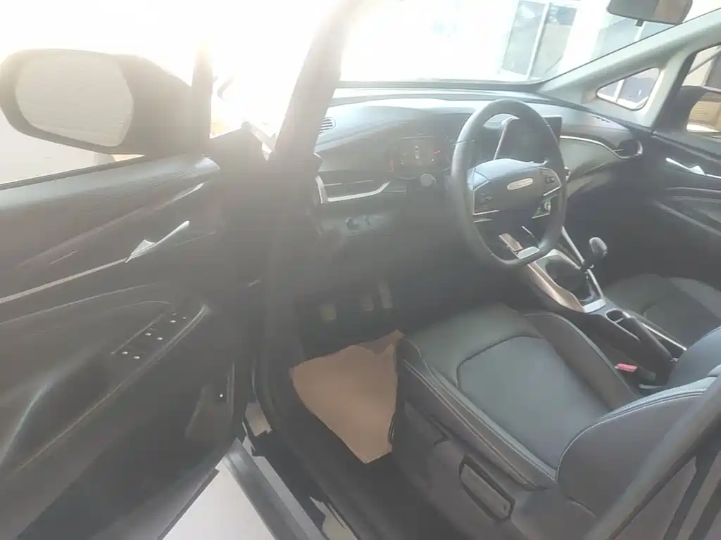 Maxus Maxus G50 2019 2019 1.3T Manual Elite Edition China V