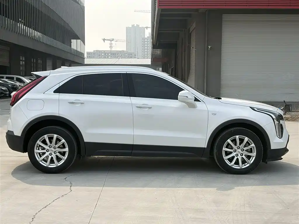 Cadillac XT4 2018 Model 28T 2WD Technology фото 17