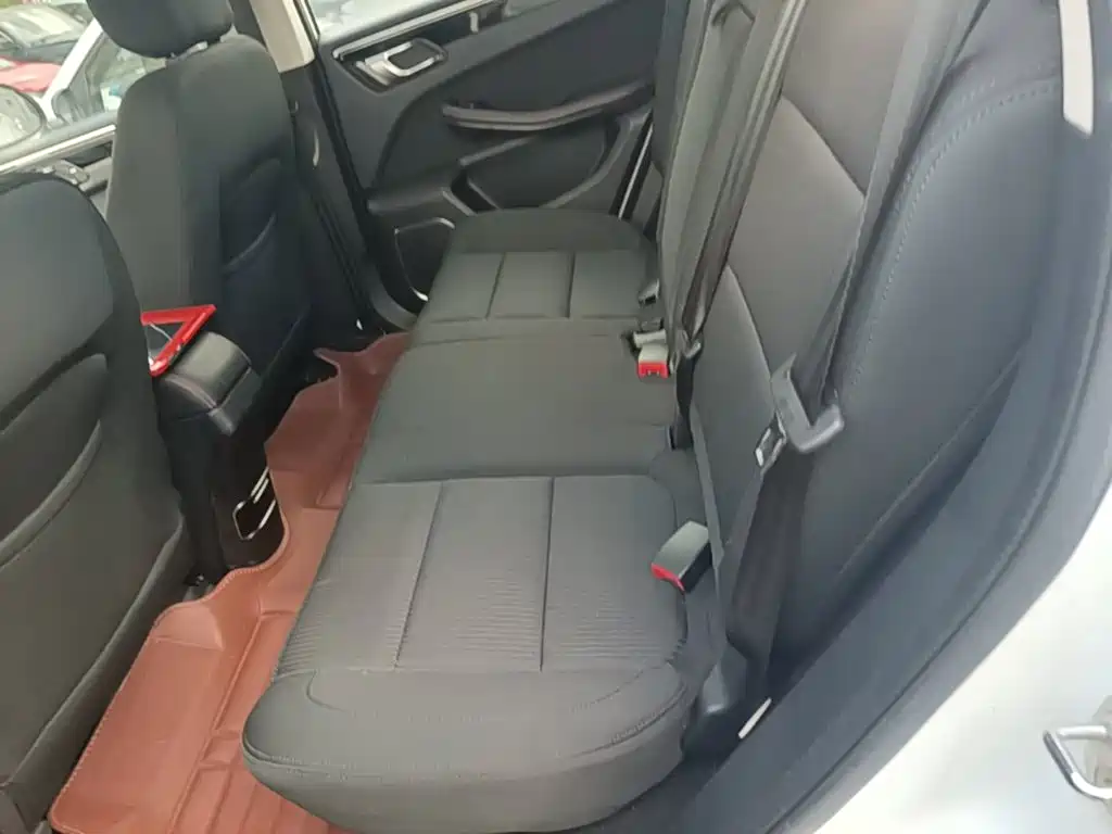 Zotye Damai X5 2016 2016 1.5T Manual Elite 7-Seater (China IV)
