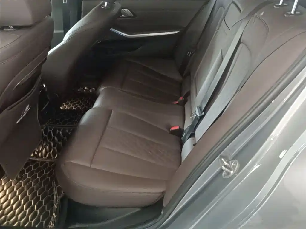 BMW i3 2022 eDrive 35 L фото 17