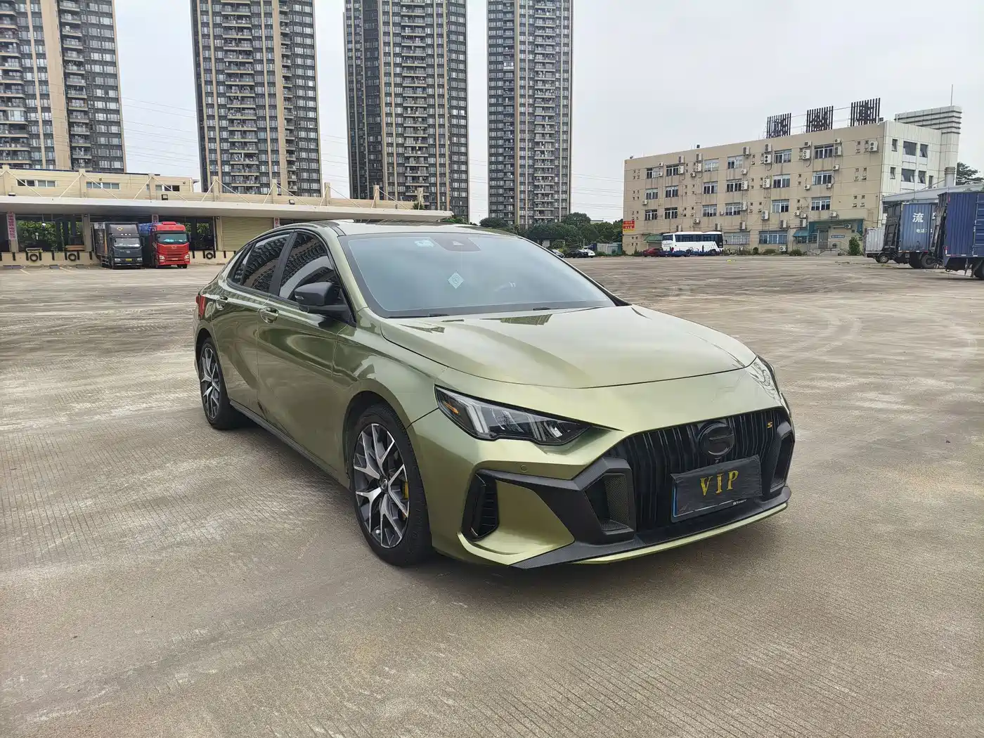 GAC Trumpchi Trumpchi Emkoo 2022 270T DCT J16 Galaxy Fighter Edition фото 3
