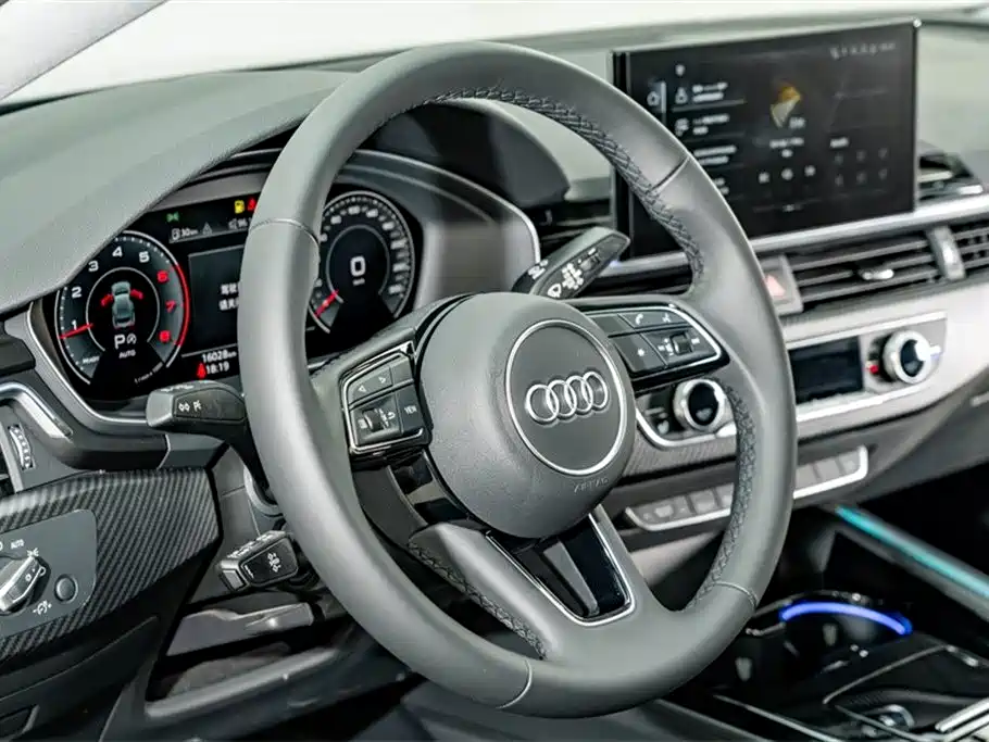 Audi A5 (Import) 2023 Sportback 40 TFSI Fashion Dynamic фото 10