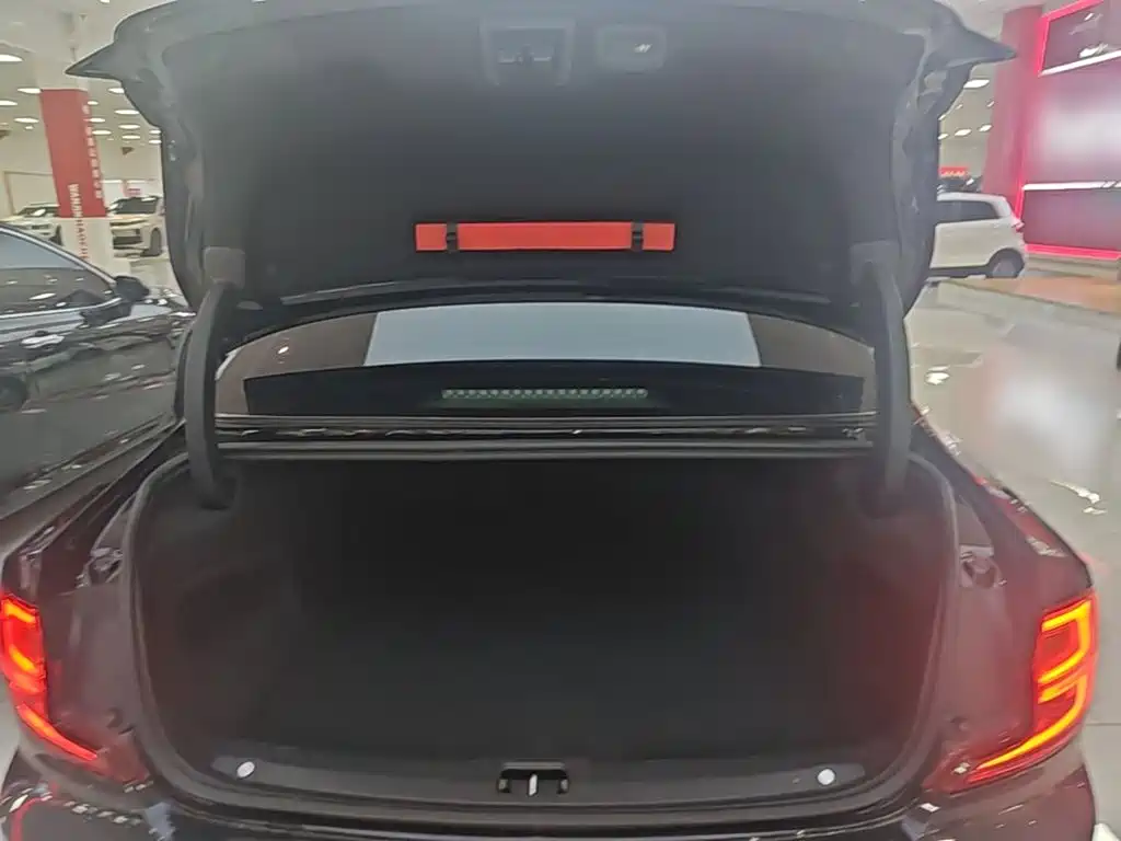 Volvo S90 2017 2017 T5 R-Design